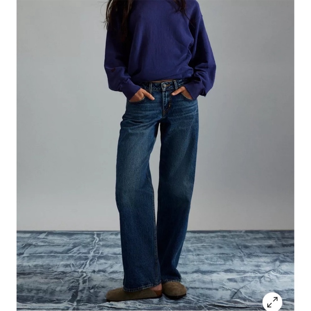 NWT Levi’s Low Loose Jeans- Good Life